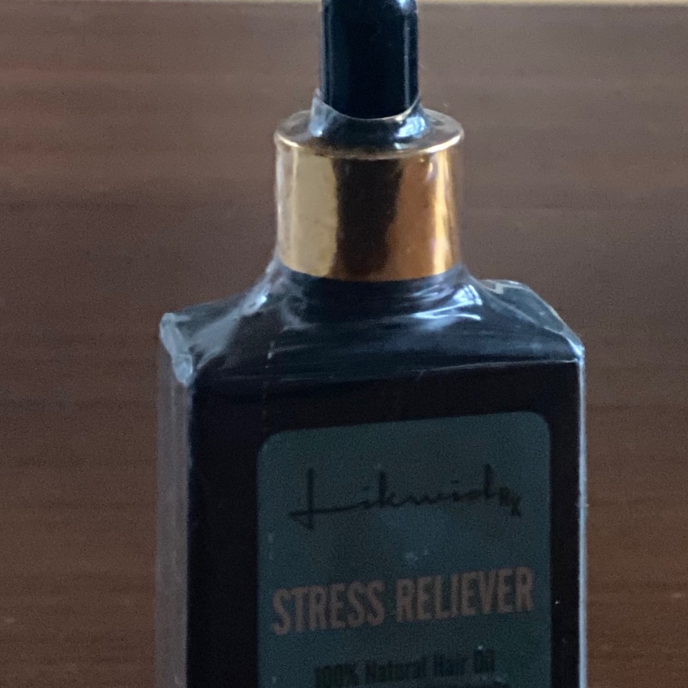 Likwid stress reliever 100% natural hair oil - Picture 3 of 6